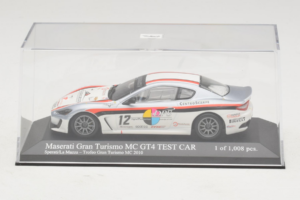 Maserati GranTurismo MC GT4 #12 Sperati / La Mazza Maserati MC 2010 Minichamps 1:43 400101212 Metāls — attēls 4 no 5