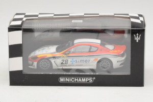 Maserati GranTurismo MC GT4 #28 Smurra / Piancastelli Maserati MC 2010 Minichamps 1:43 400101228 Metāls — attēls 5 no 5