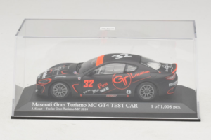 Maserati GranTurismo MC GT4 #32 J. Sicart Maserati MC 2010 Minichamps 1:43 400101232 Metāls — attēls 4 no 5