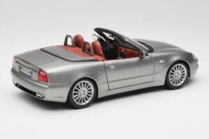 Maserati 4200 GT Spyder Pelēks Bburago 1:18 18-12019 Metāls — attēls 3 no 8