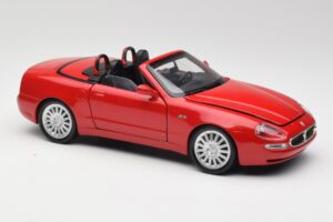 Maserati GT Spyder Sarkans Bburago 1:18 34097 Metāls — attēls 6 no 8