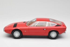 Maserati Khamsin Sarkans Minichamps 1:18 107123821 Sveķi — attēls 3 no 6