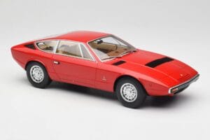 Maserati Khamsin Sarkans Minichamps 1:18 107123821 Sveķi — attēls 4 no 6