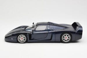 Maserati MC12 Road Car Zils Metallic AUTOart 1:18 75802 Metāls — attēls 4 no 8