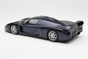 Maserati MC12 Road Car Zils Metallic AUTOart 1:18 75802 Metāls — attēls 7 no 8