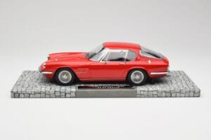 Maserati Mistral Sarkans Minichamps 1:18 107123422 Sveķi — attēls 3 no 6