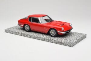Maserati Mistral Sarkans Minichamps 1:18 107123422 Sveķi — attēls 4 no 6
