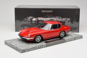 Maserati Mistral Sarkans Minichamps 1:18 107123422 Sveķi — attēls 6 no 6