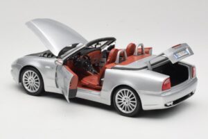 Maserati Spyder Sudrabs Maisto 1:18 31667 Metāls — attēls 5 no 8