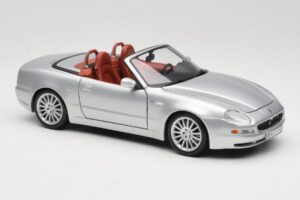 Maserati Spyder Sudrabs Maisto 1:18 31667 Metāls — attēls 6 no 8