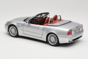 Maserati Spyder Sudrabs Maisto 1:18 31667 Metāls — attēls 7 no 8
