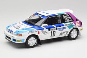 Mazda 323 GTX #10 T. Makinen / S. Harjanne 1000 Lakes Rally 1991 Otto 1:18 OT1099 Sveķi