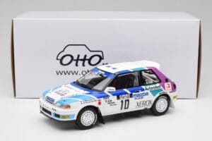 Mazda 323 GTX #10 T. Makinen / S. Harjanne 1000 Lakes Rally 1991 Otto 1:18 OT1099 Sveķi — attēls 6 no 6