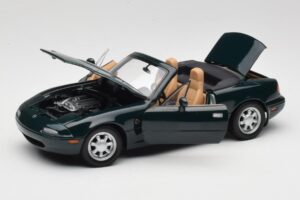 Mazda MX-5 NA Emerald Green Gate 1:18 01017 Metāls — attēls 2 no 8