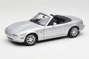 Mazda MX-5 Miata NA Highlight Sudrabs Gate 1:18 1015 Metāls