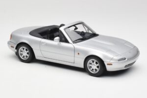 Mazda MX-5 Miata NA Highlight Sudrabs Gate 1:18 1015 Metāls — attēls 6 no 8