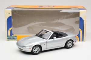 Mazda MX-5 Miata NA Highlight Sudrabs Gate 1:18 1015 Metāls — attēls 8 no 8