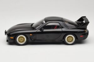 Mazda RX-7 FD Tuned Version Brilliant Black AUTOart 1:18 75968 Metāls — attēls 4 no 8