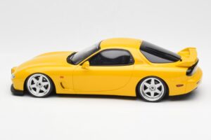 Mazda RX-7 FD Type R Bathurst R Dzeltens Otto 1:18 OT397 Sveķi — attēls 3 no 6