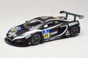 McLaren 12C GT3 Dorr Motorsport #69 C. Adams / M. Klasen 24 Hours Nurburgring 2013 Minichamps 1:18 151131369 Metāls