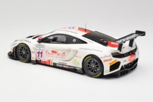 McLaren 12C GT3 #11 Art Grand Prix C. Leclerc / N. Parisy / A. Soucek Spa 24 Hours 2013 Minichamps 1:18 151131311 Metāls — attēls 5 no 6