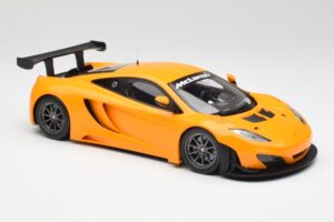 McLaren 12C GT3 Papaya Oranžs Minichamps 1:18 151121391 Metāls — attēls 4 no 6