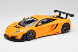 McLaren 12C GT3 Papaya Oranžs Minichamps 1:18 151121391 Metāls