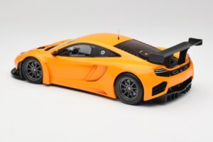 McLaren 12C GT3 Papaya Oranžs Minichamps 1:18 151121391 Metāls — attēls 5 no 6