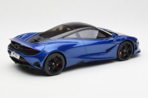 McLaren 750S Zils GT Spirit 1:18 GT458 Sveķi — attēls 2 no 6