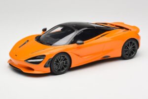 McLaren 750S McLaren Orange TopSpeed 1:18 TS0547 Metāls