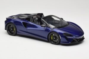 McLaren Artura Spider Violets GT Spirit 1:18 GT515 Sveķi — attēls 4 no 6