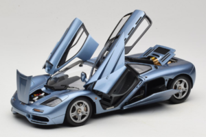 McLaren F1 Zils LCD 1:18 LCD18014-BU Metāls — attēls 2 no 8