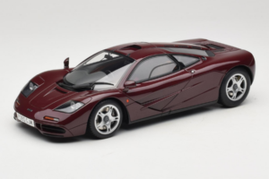 McLaren F1 Burgundy Red GT Spirit 1:18 GT534 Sveķi
