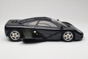 McLaren F1 Dark Blue Metallic Minichamps 1:12 530133128 Metāls — attēls 4 no 9