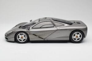 McLaren F1 Dark Silver Minichamps 1:12 530133124 Metāls — attēls 4 no 8