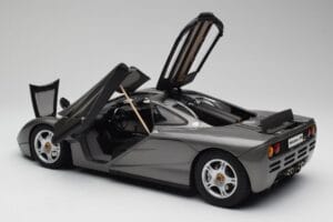 McLaren F1 Dark Silver Minichamps 1:12 530133124 Metāls — attēls 5 no 8