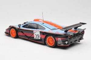 McLaren F1 GTR #39 Gulf R. Bellm / A. Gilbert / M. Sekiya 24 Hours of Le Mans 1997 UT Models 1:18 39725 Metāls — attēls 7 no 8