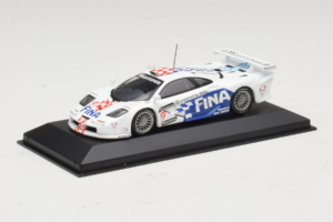 McLaren F1 GTR #9 Fina P. Kox / R. Ravaglia / A. Montermini 24 Hours of Le Mans 1997 Minichamps 1:43 MCLAREN002 Metāls — attēls 2 no 5