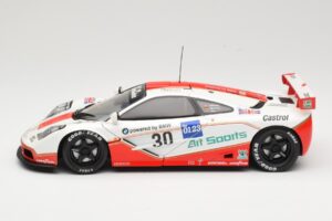 McLaren F1 GTR GT1 #30 West Competition J. Nielsen 1996 UT Models 1:18 39624 Metāls — attēls 4 no 8