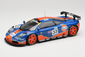 McLaren F1 GTR Gulf #33 R. Bellm / M. Weaver / J-J. Lehto 24 Hours of Le Mans 1996 UT Models 1:18 530161833 Metāls