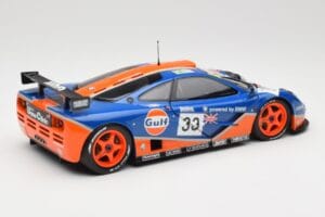 McLaren F1 GTR Gulf Racing #33 S. Bellm / A. Weaver / J. Lehto 24 Hours of Le Mans 1996 Minichamps 1:18 530133633 Metāls — attēls 3 no 8