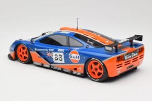 McLaren F1 GTR Gulf Racing #33 S. Bellm / A. Weaver / J. Lehto 24 Hours of Le Mans 1996 Minichamps 1:18 530133633 Metāls — attēls 7 no 8