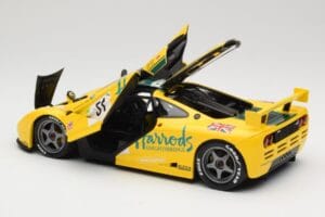 McLaren F1 GTR Harrods Mach One Racing #51 A. Wallace / D. Bell / J. Bell 24 Hours of Le Mans 1995 Minichamps 1:18 530133551  — attēls 5 no 8