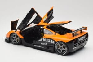 McLaren F1 GTR Kokusai Kaihatsu Racing #53 O. Giroix / J. Sala / P. Deletraz 24 Hours of Le Mans 1996 Minichamps 1:18 5301336 — attēls 5 no 8