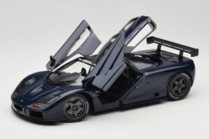 McLaren F1 GTR Le Mans Edition Violets UT Models 1:18 MCLAREN001 Metāls — attēls 2 no 8