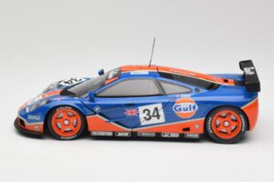 McLaren F1 GTR #34 Gulf Racing 1996 UT Models 1:18 39621 Metāls — attēls 4 no 8