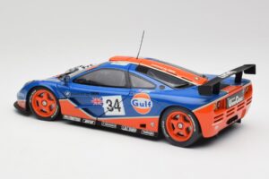 McLaren F1 GTR #34 Gulf Racing 1996 UT Models 1:18 39621 Metāls — attēls 7 no 8