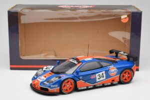 McLaren F1 GTR #34 Gulf Racing 1996 UT Models 1:18 39621 Metāls — attēls 8 no 8