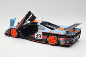 McLaren F1 GTR #39 R. Bellm / A. Gilbert-Scott 24 Hours of Le Mans 1997 Minichamps 1:18 530133739 Metāls — attēls 5 no 8