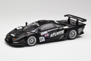McLaren F1 GTR #41 T. Büscher / R. Gounon 1997 UT Models 1:18 26011 Metāls